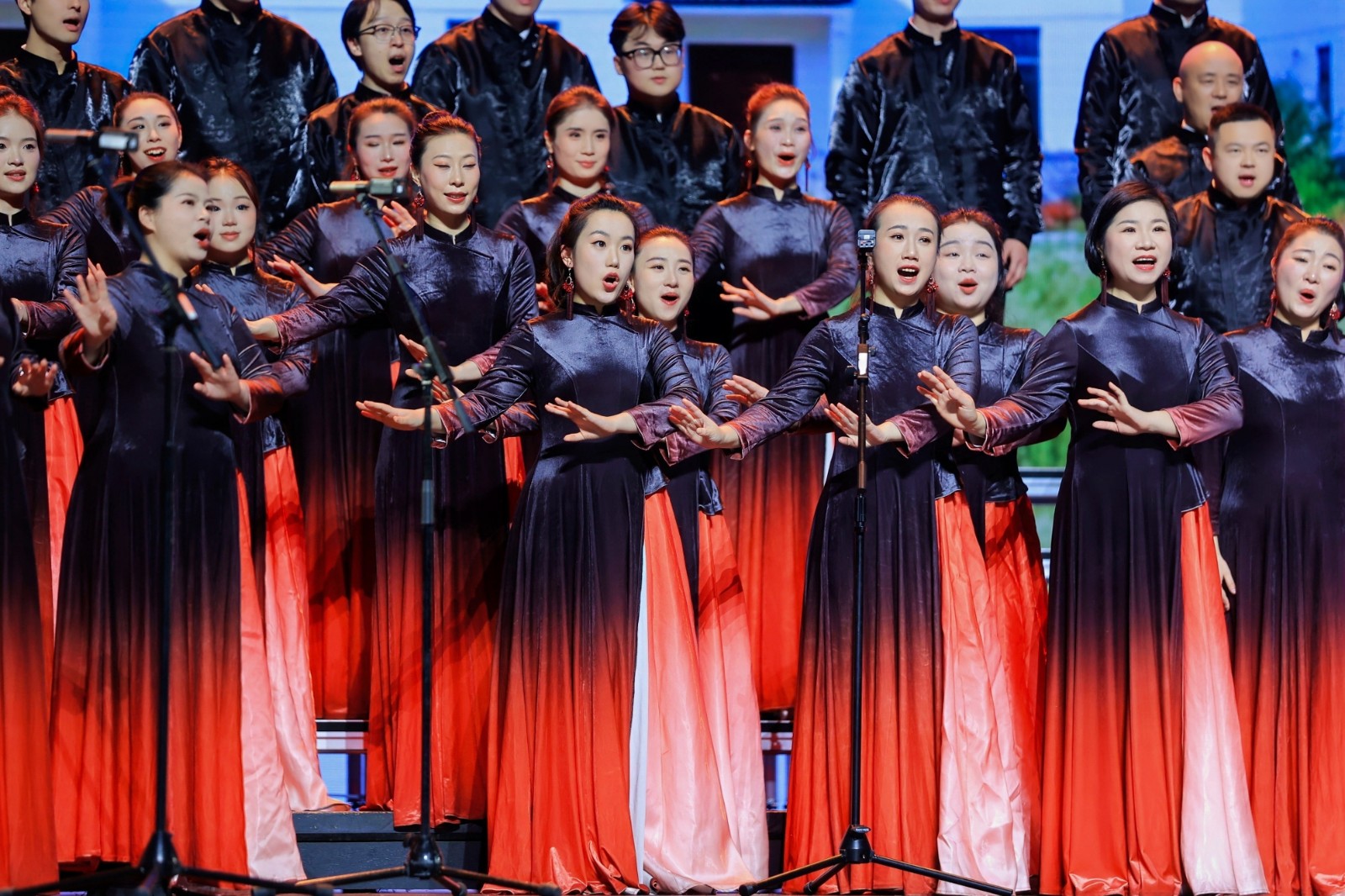 2《新时代的巧匠郎》 (1).jpg