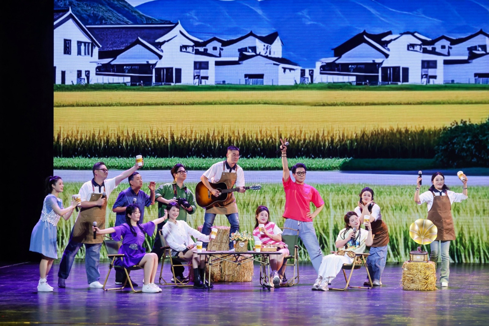 8《村口的咖啡屋》 (1).jpg